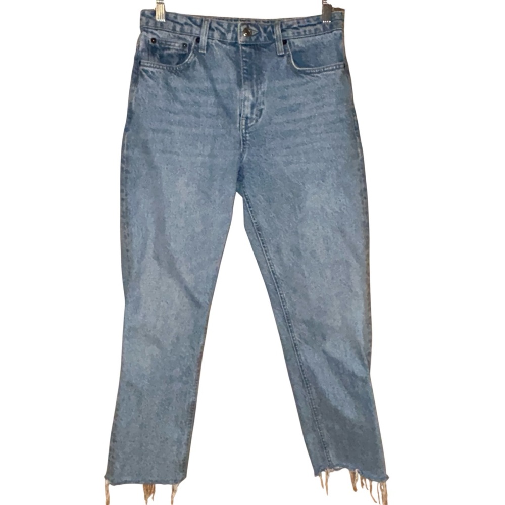 Topshop Women’s Straight Leg‎ Jeans Size 6 US / 28W x 26L High Rise Light Wash